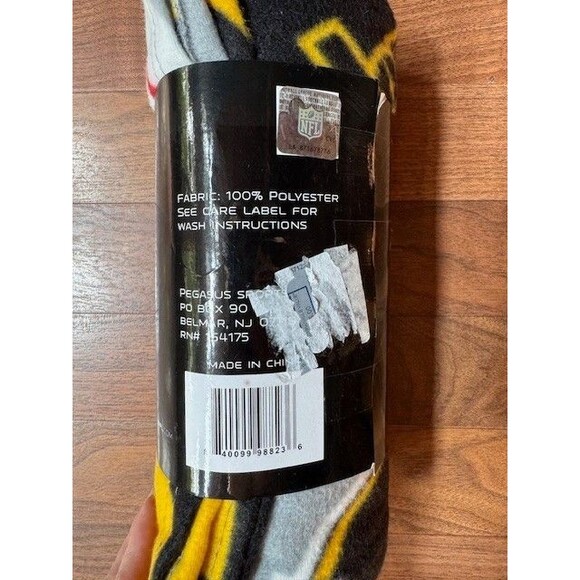Pittsburgh‎ Steelers Fleece Throw Blanket - NFL Football Patchwork 50x 60 inches - Picture 4 of 5